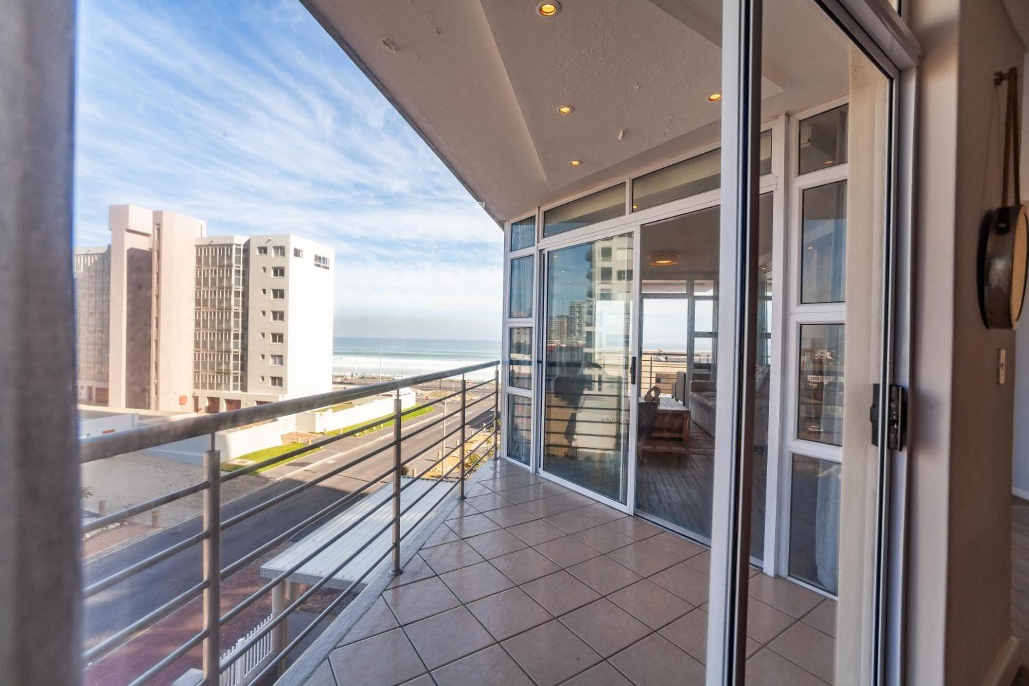 Luxury Ocean View Beachfront 2 Bed Apartment -206 The Waves, Blouberg, Cape Town Bloubergstrand Eksteriør bilde